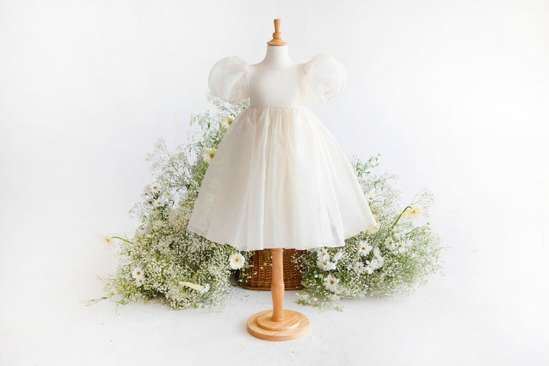 BLOOM: ROSALIND